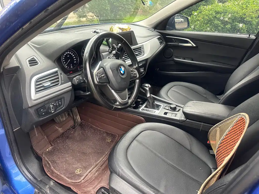 BMW 1 Series 2018 118i Fashion Edition