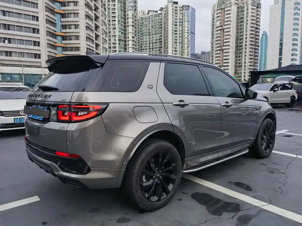 Land Rover Discovery Sport 2022 249PS R-Dynamic HSE 7-Seater