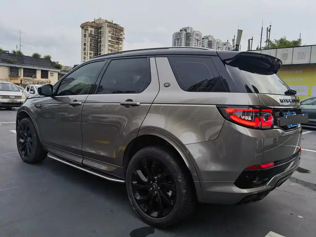 Land Rover Discovery Sport 2022 249PS R-Dynamic HSE 7-Seater