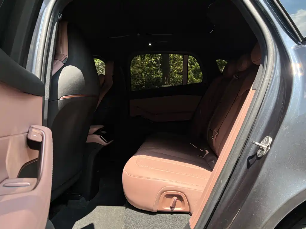 NIO EC6 2024 75kWh