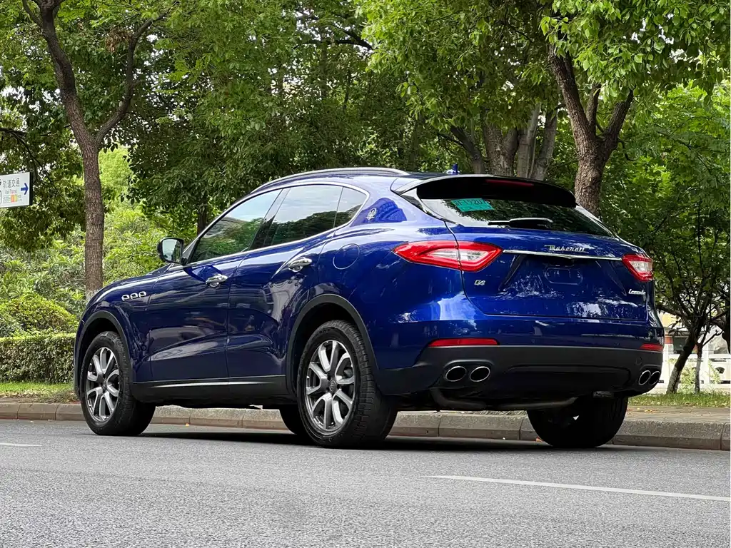 Levante 2018 3.0T Standard Edition