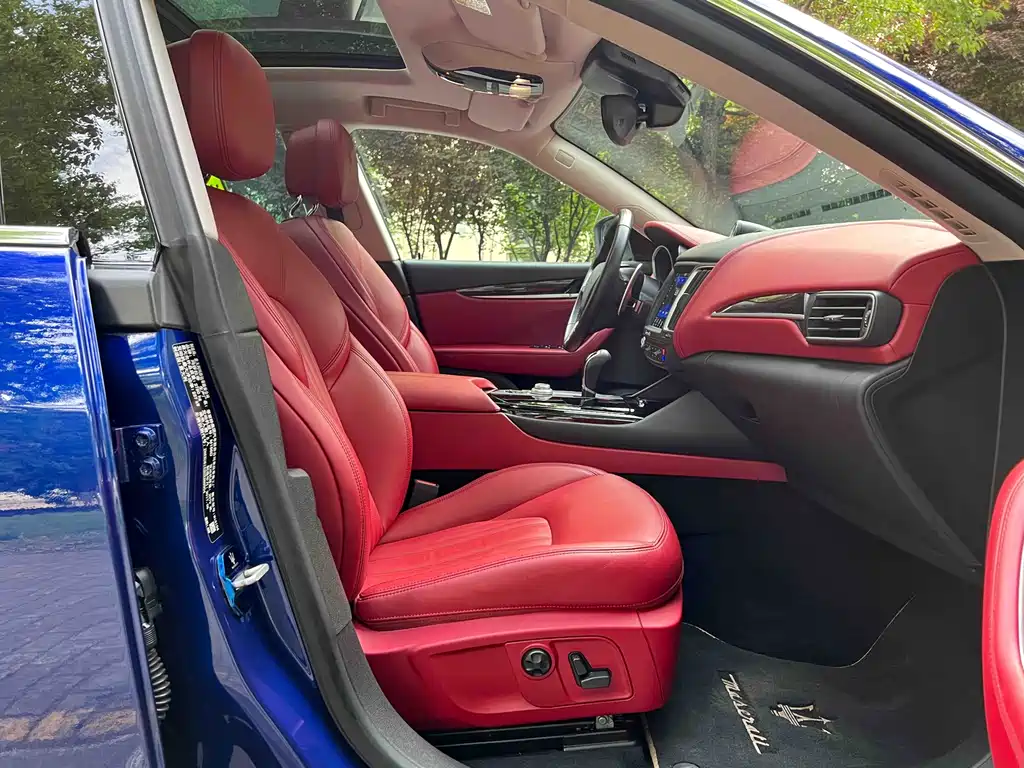 Levante 2018 3.0T Standard Edition