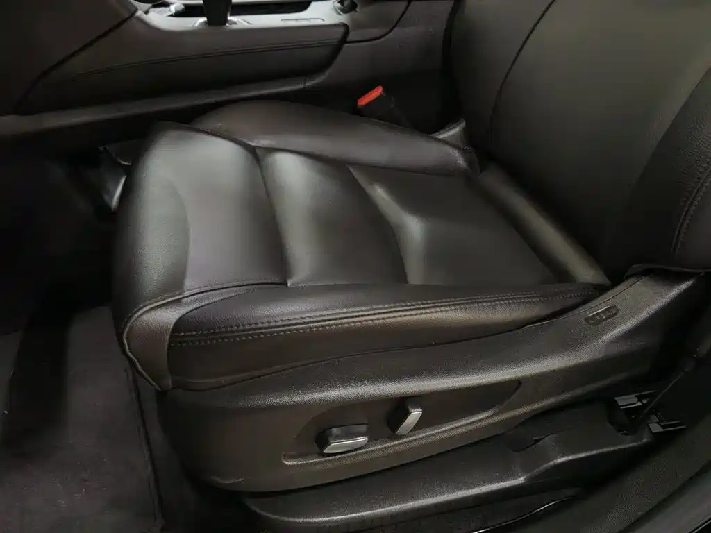 Cadillac XT5 2018 28E AWD Technical