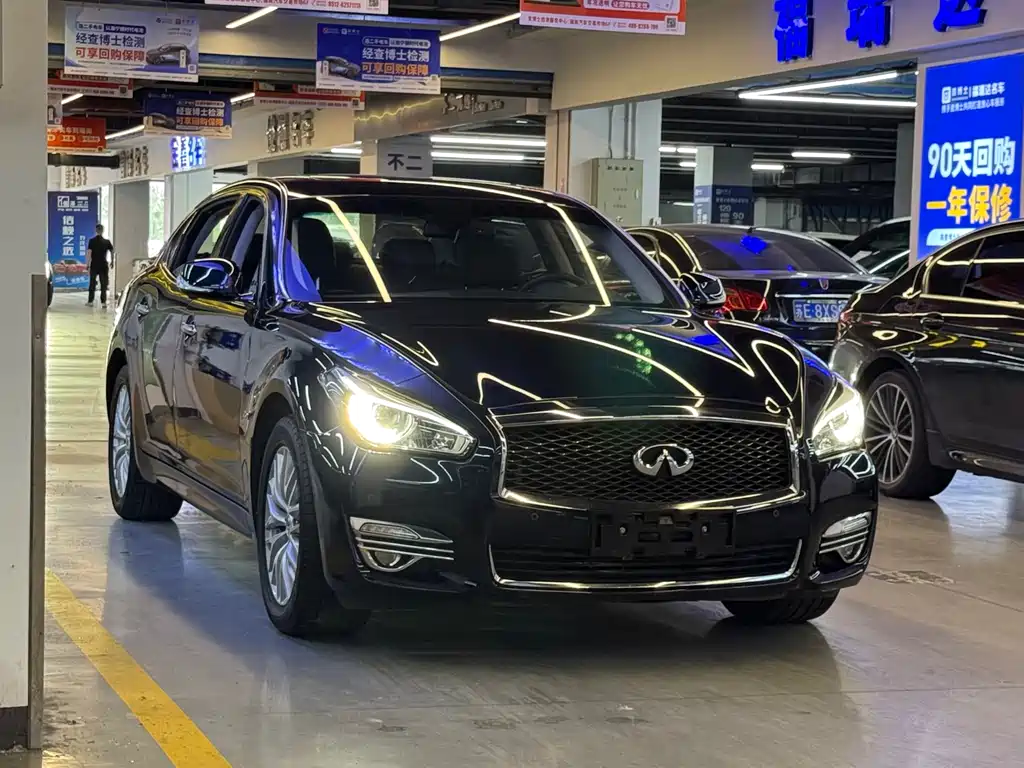 Infiniti Q70L 2019 2.0T Yue Xiang Edition