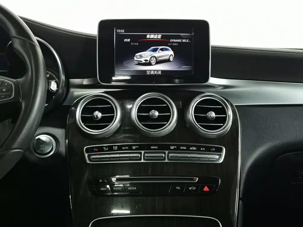 Mercedes-Benz GLC 2018 GLC 260 4MATIC Luxury Edition