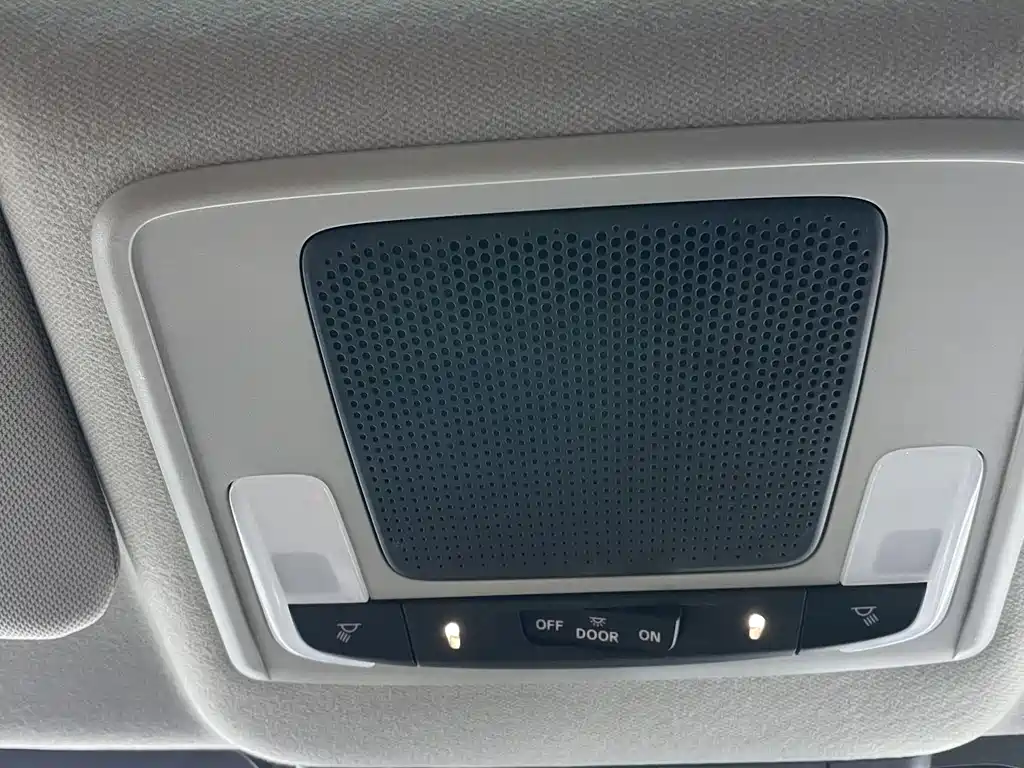 Honda Vezel 2023 1.5L CVT Tech Edition