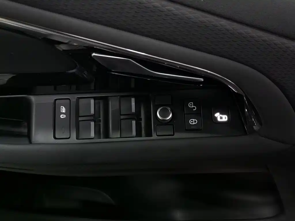 2020 Range Rover Evoque 249PS Youth Edition