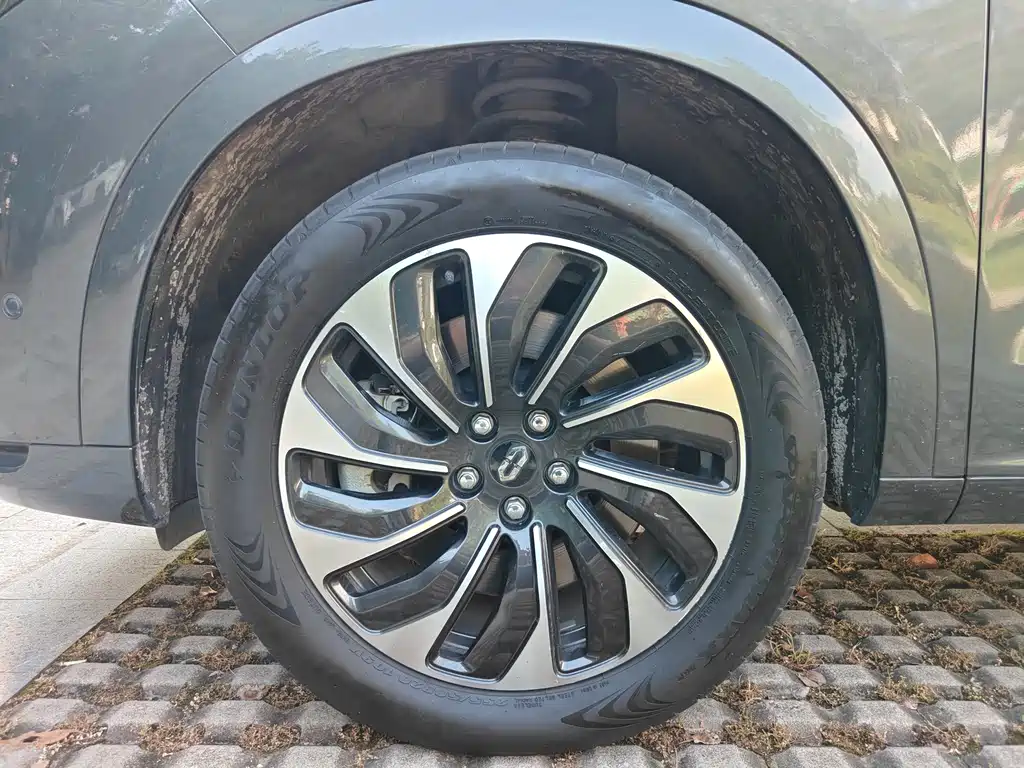 AITO M7 2022 1.5T AWD Luxury Edition