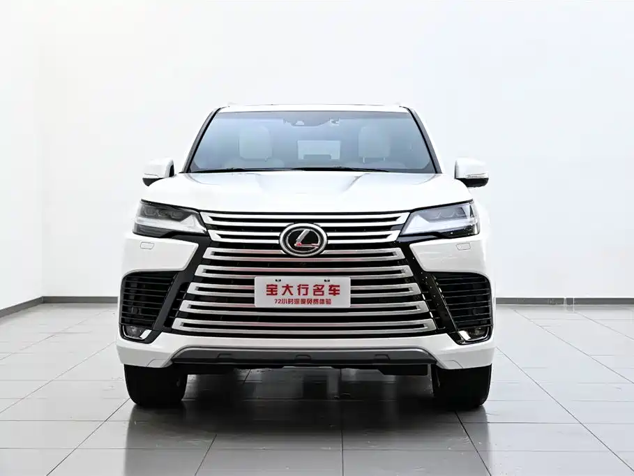 Lexus LX 600 2024