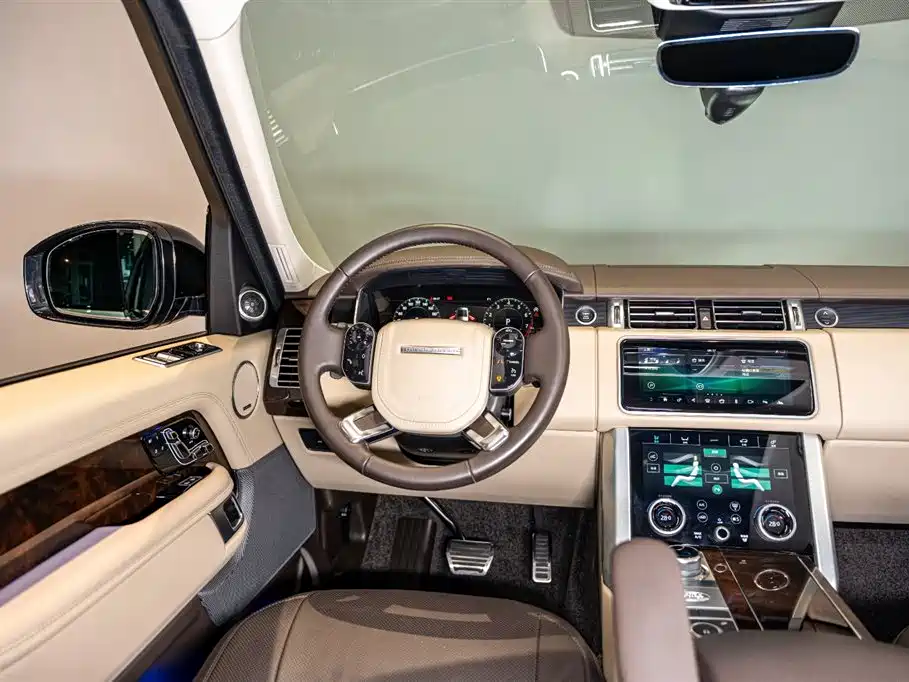 2022 Range Rover 3.0 L6 400PS Heritage Extended Classic Edition