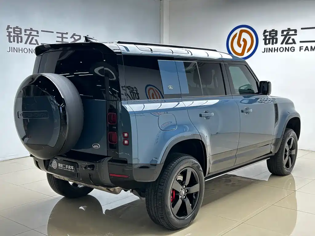Land Rover Defender 2024 110 3.0T P400 X-Dynamic HSE