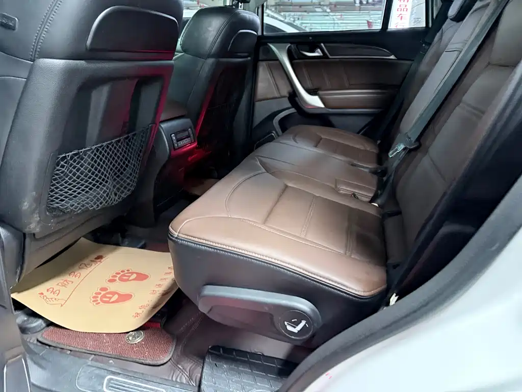 Haval H9 2016 2.0T AWD Luxury 7-Seater