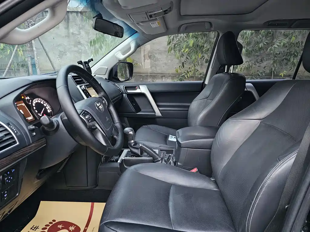 Toyota Prado 2019 3.5L Automatic TX-L Premium Rear-Mounted Spare Tire