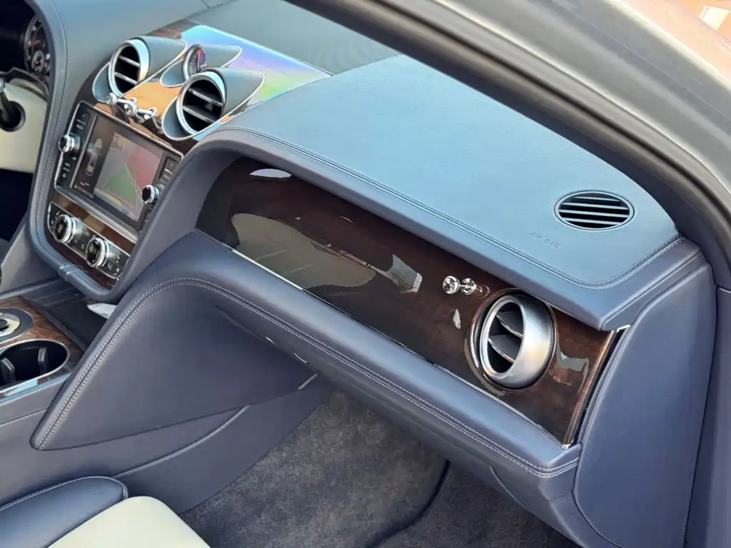 Bentayga 2018 4.0T V8