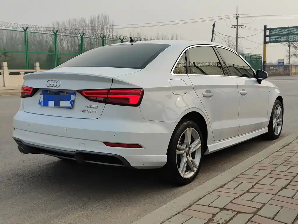 Audi A3 2020 Limousine 35 TFSI Fashion
