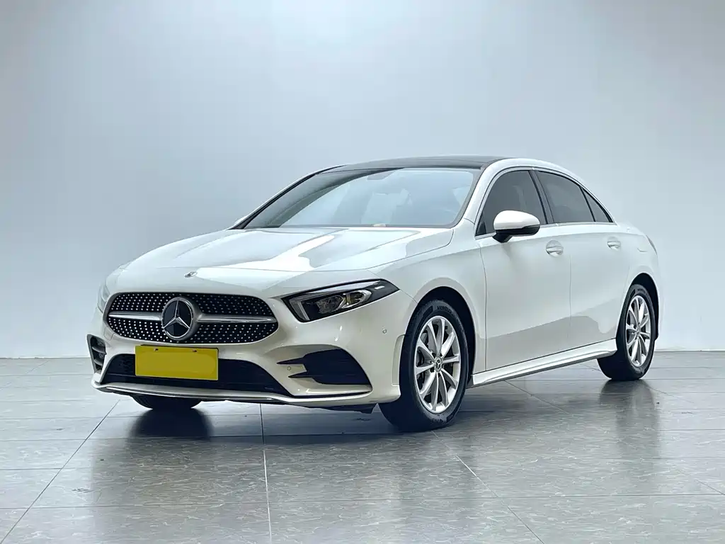 Mercedes-Benz A-Class 2022 A 200 L Sport Sedan Dynamic