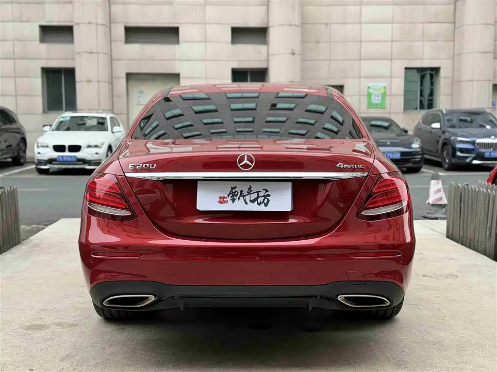 Mercedes-Benz E-Class 2017 E 200 Sport 4MATIC