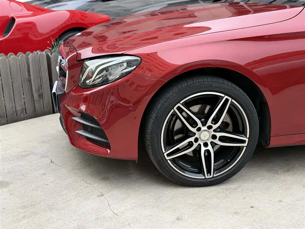 Mercedes-Benz E-Class 2017 E 200 Sport 4MATIC