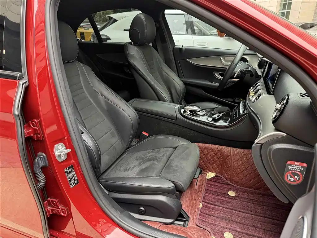 Mercedes-Benz E-Class 2017 E 200 Sport 4MATIC