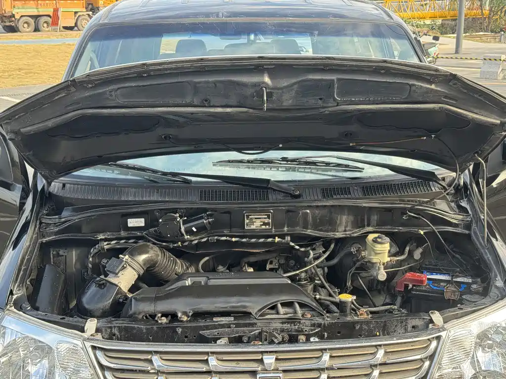 Jinbei Granse 2007 2.7L First Class Luxury 9-Seater 3RZ