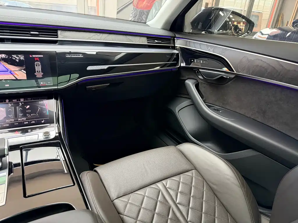 Audi A8 2021 A8L 50 TFSI quattro Comfort Edition