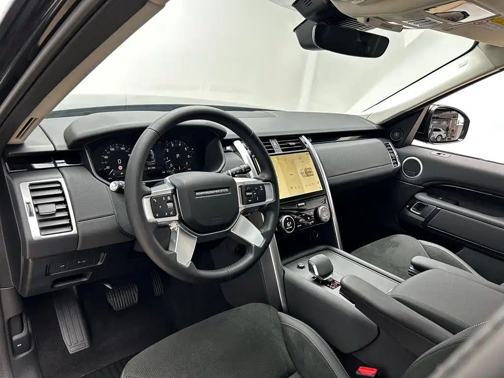 Land Rover Discovery 2024 360PS S
