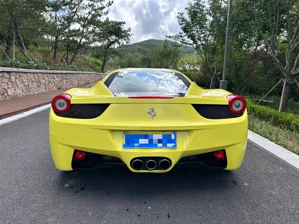 Ferrari 458 Italia 2011 4.5L