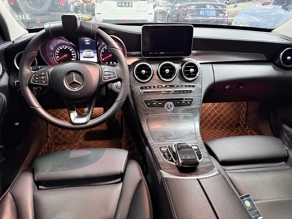 Mercedes-Benz C-Class 2015 Facelift C 200 L Sport