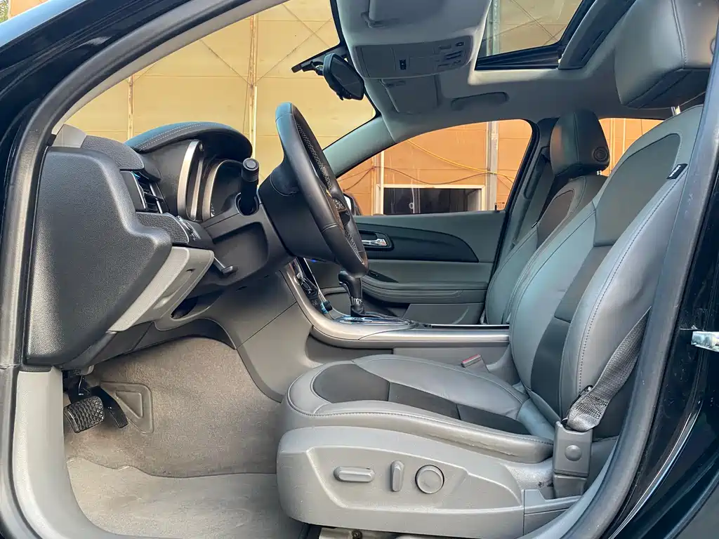 Chevrolet Malibu 2012 2.0L Automatic Luxury Edition