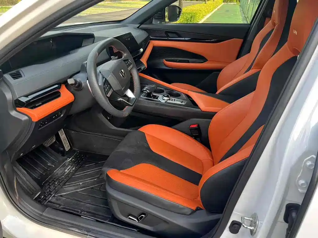 Changan UNI-V 2023 1.5T Sport Edition