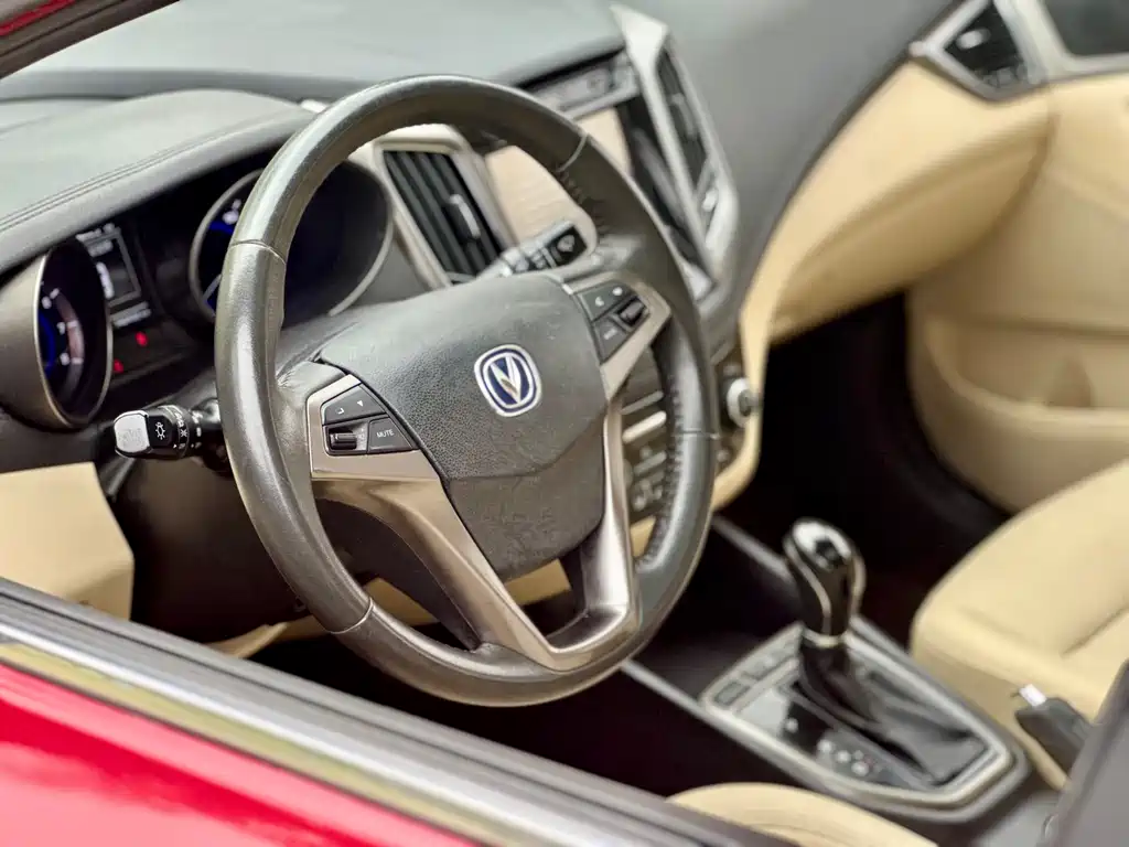 Eado 2015 1.6L Automatic Luxury