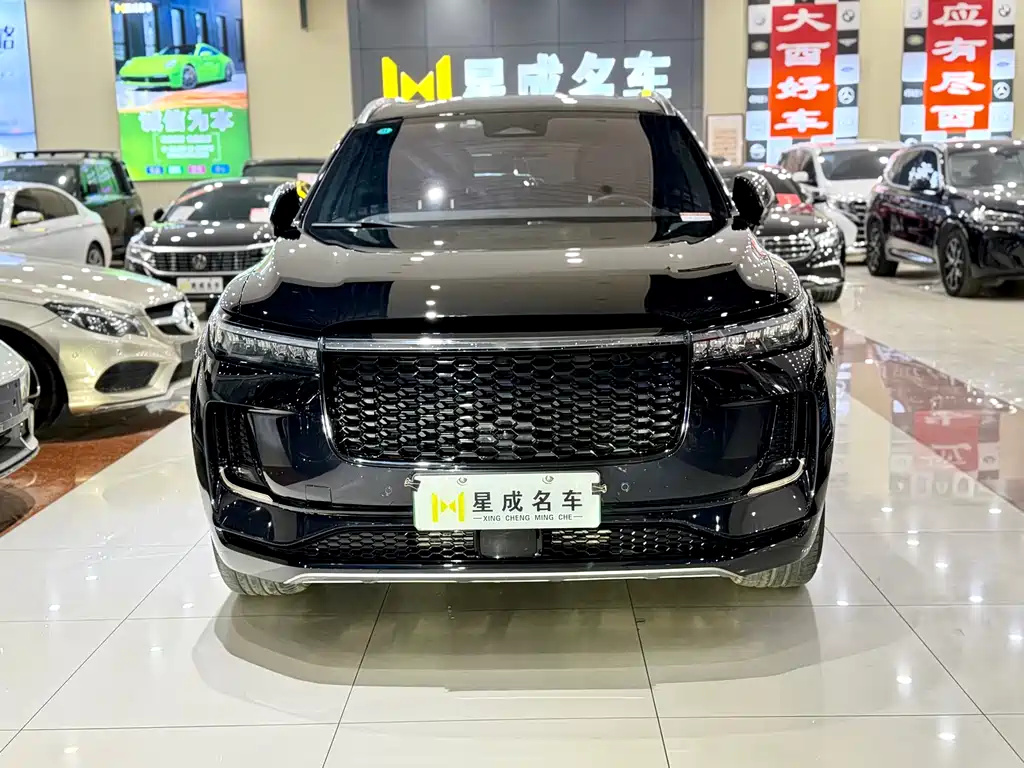Li ONE 2021 Extended Range 6-Seater