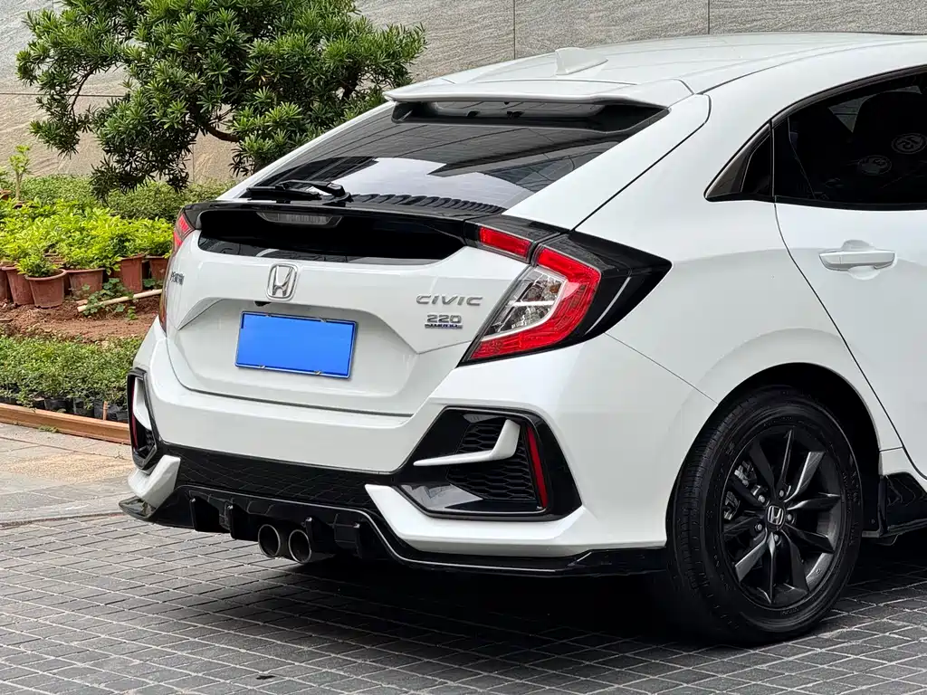 Honda Civic 2021 HATCHBACK 220TURBO CVT Elite Edition
