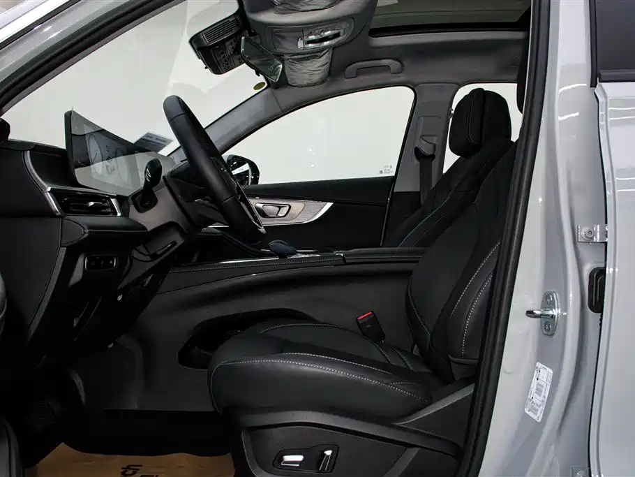 Chery Tiggo 8 Pro New Energy 2025 Champion Edition 1.5T 100km Prestige