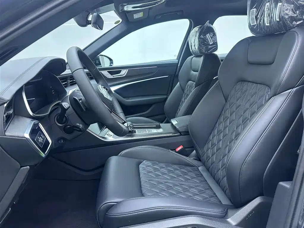 Audi A6L 2026 45 TFSI quattro Zhenxuan Dynamic Edition