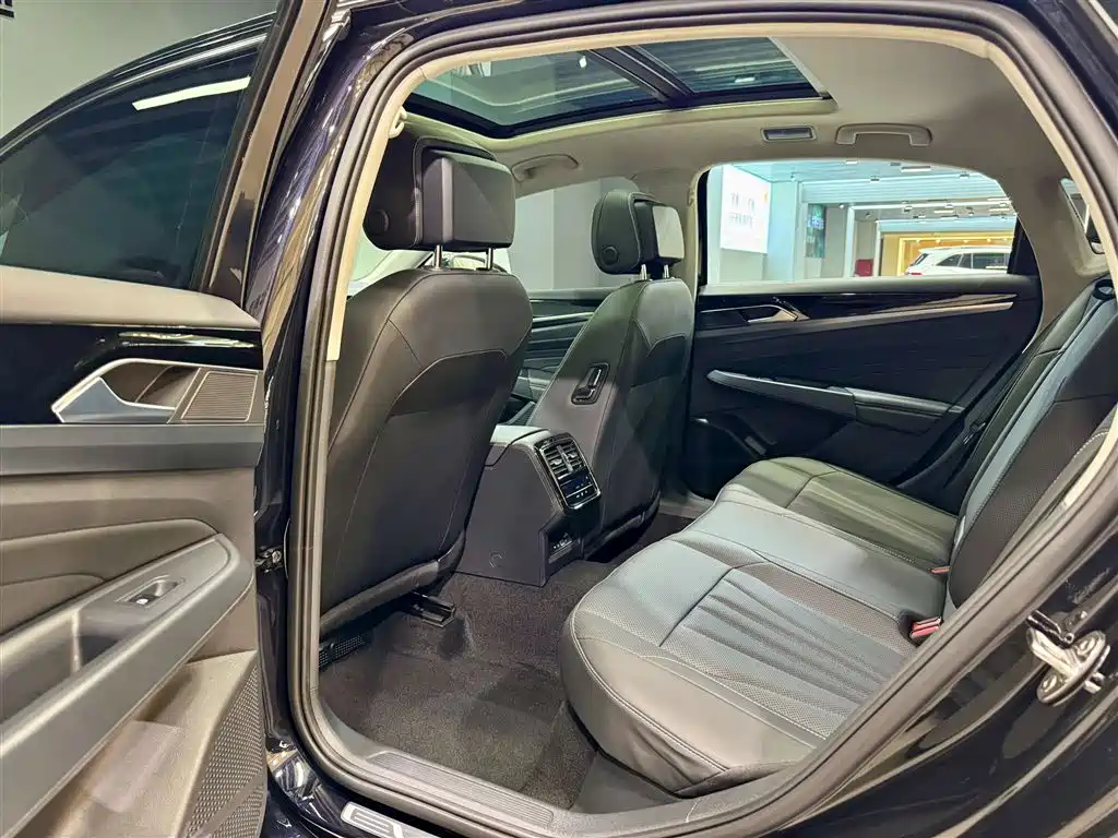 Volkswagen Passat 2024 380TSI Longteng Edition
