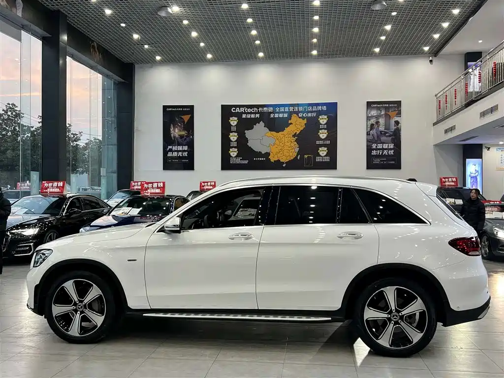 Mercedes-Benz GLC 300 L 4MATIC