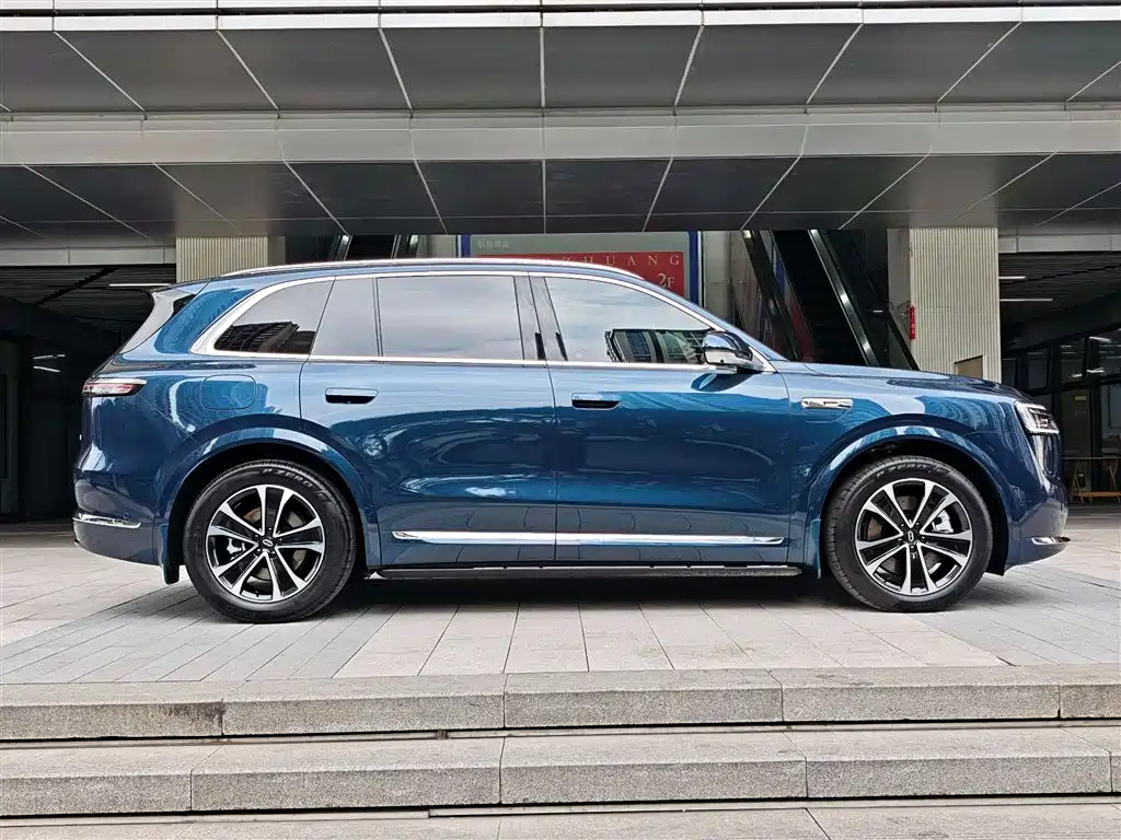 AITO M7 2026 EREV Max AWD 6-Seater (192-Line LiDAR)