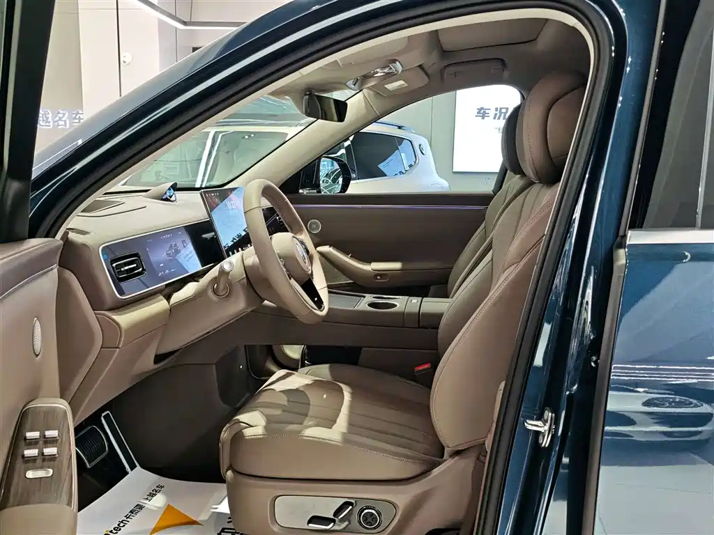AITO M7 2026 EREV Max AWD 6-Seater (192-Line LiDAR)