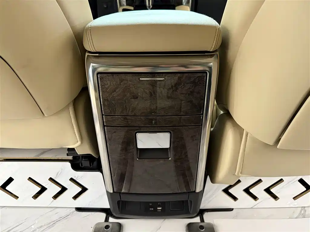 Toyota Vellfire 2021 Crown Hybrid 2.5L HV Premium Edition