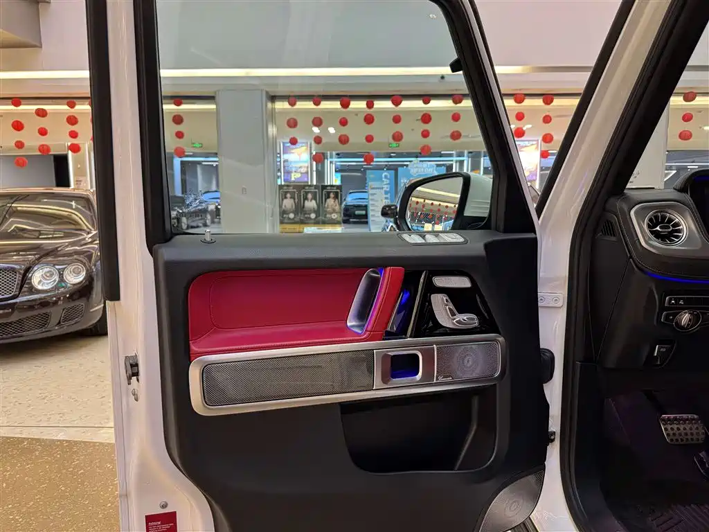 Mercedes-Benz G-Class 2022 G 500