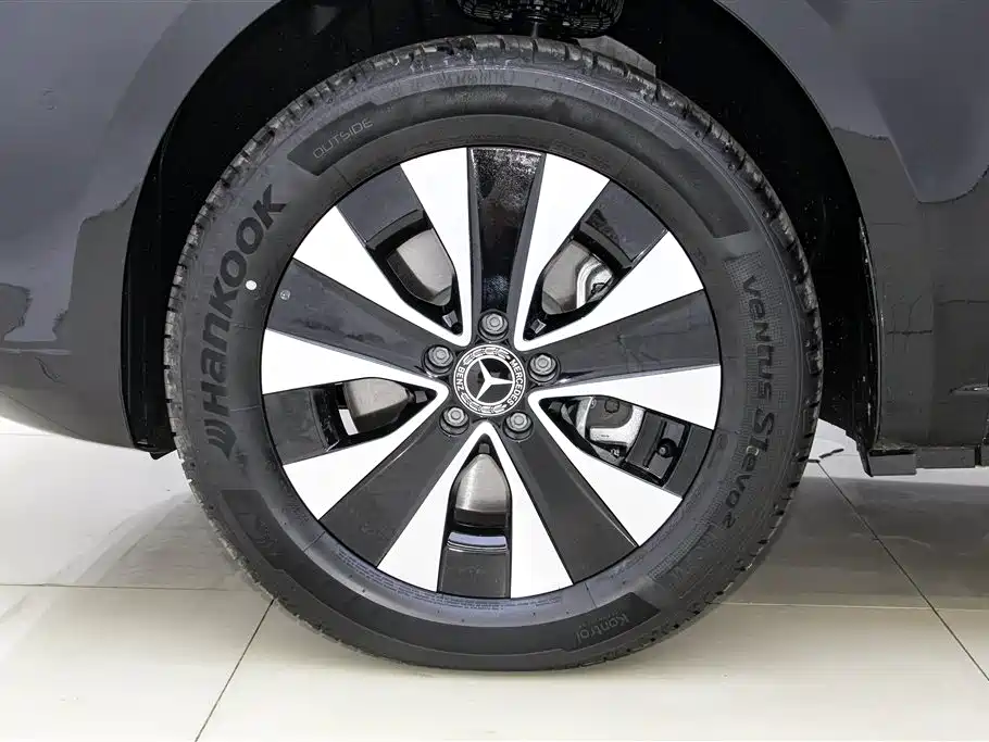 Mercedes-Benz Vito 2023 model 2.0T Elite Edition 7-seater