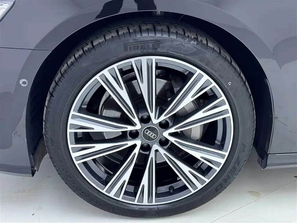 Audi A6L 2025 45 TFSI quattro Zhenxuan Dynamic Edition