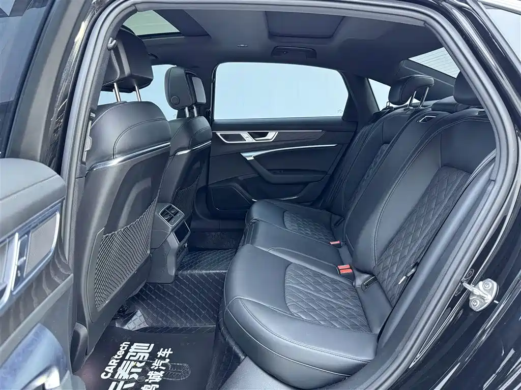 Audi A6L 2025 45 TFSI quattro Zhenxuan Dynamic Edition