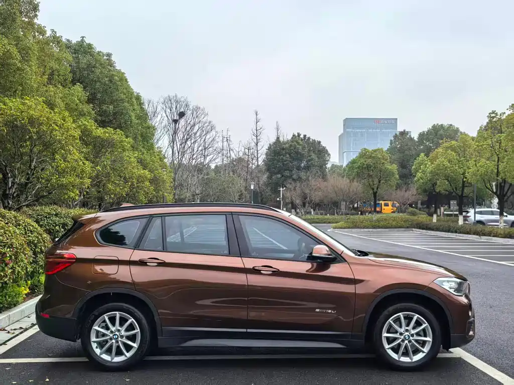 BMW X1 2016 sDrive18Li Fashion Edition