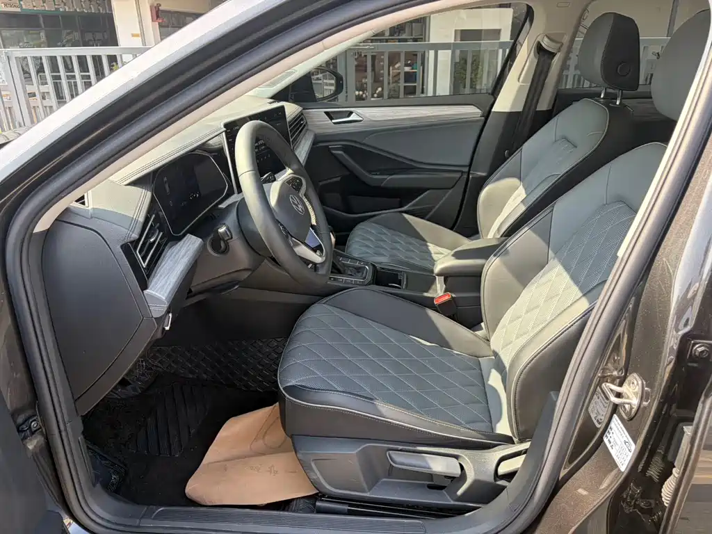 Volkswagen Sagitar 2023 280TSI DSG Beyond Plus Edition