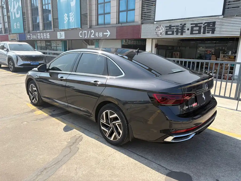 Volkswagen Sagitar 2023 280TSI DSG Beyond Plus Edition