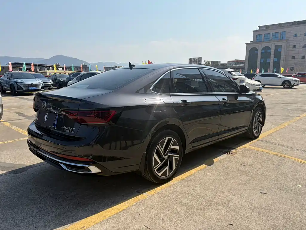 Volkswagen Sagitar 2023 280TSI DSG Beyond Plus Edition