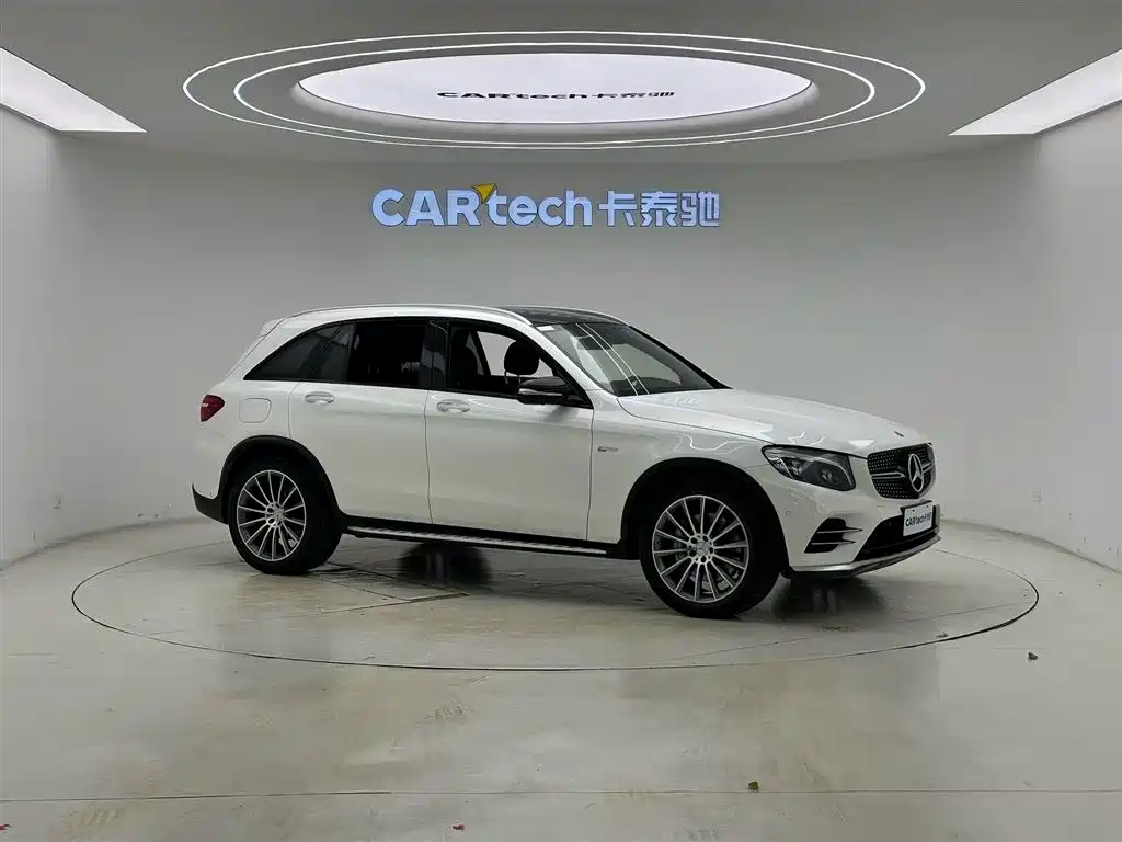 2017 Mercedes-AMG GLC 43 4MATIC