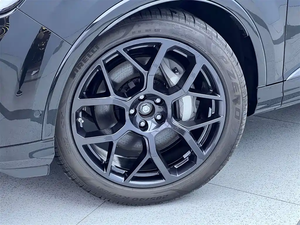 Audi Q7 2025 55 TFSI quattro S line